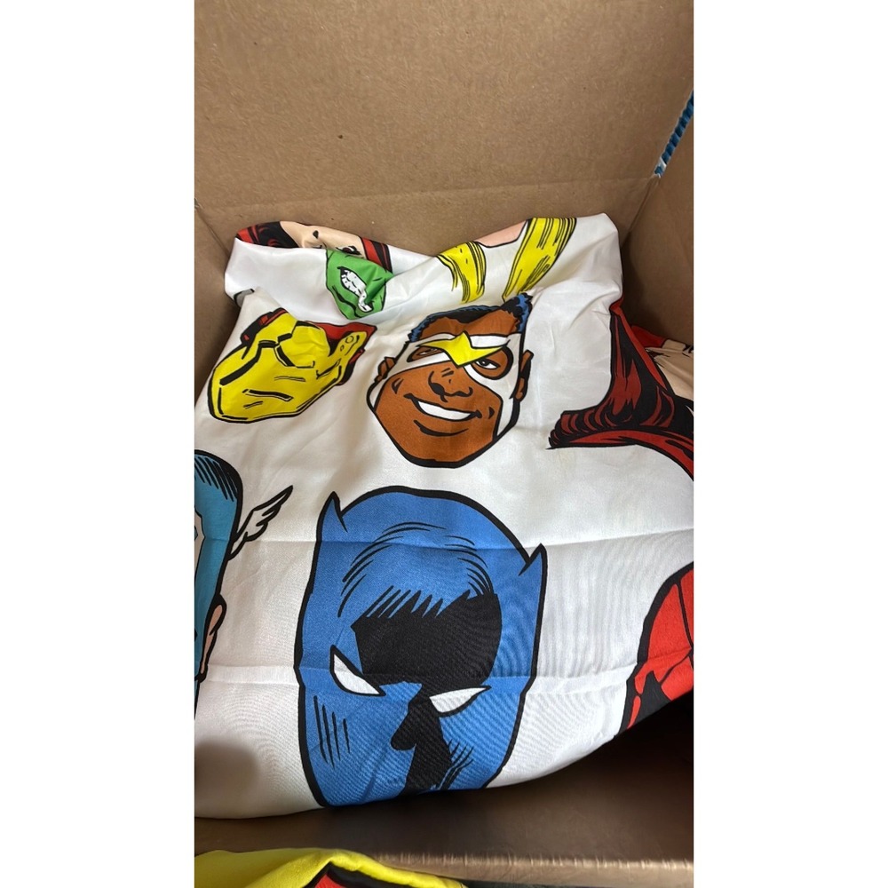 Marvel Comics Twin Sheet Set Avengers Flat Fitted Sheet Pillowcase Captain